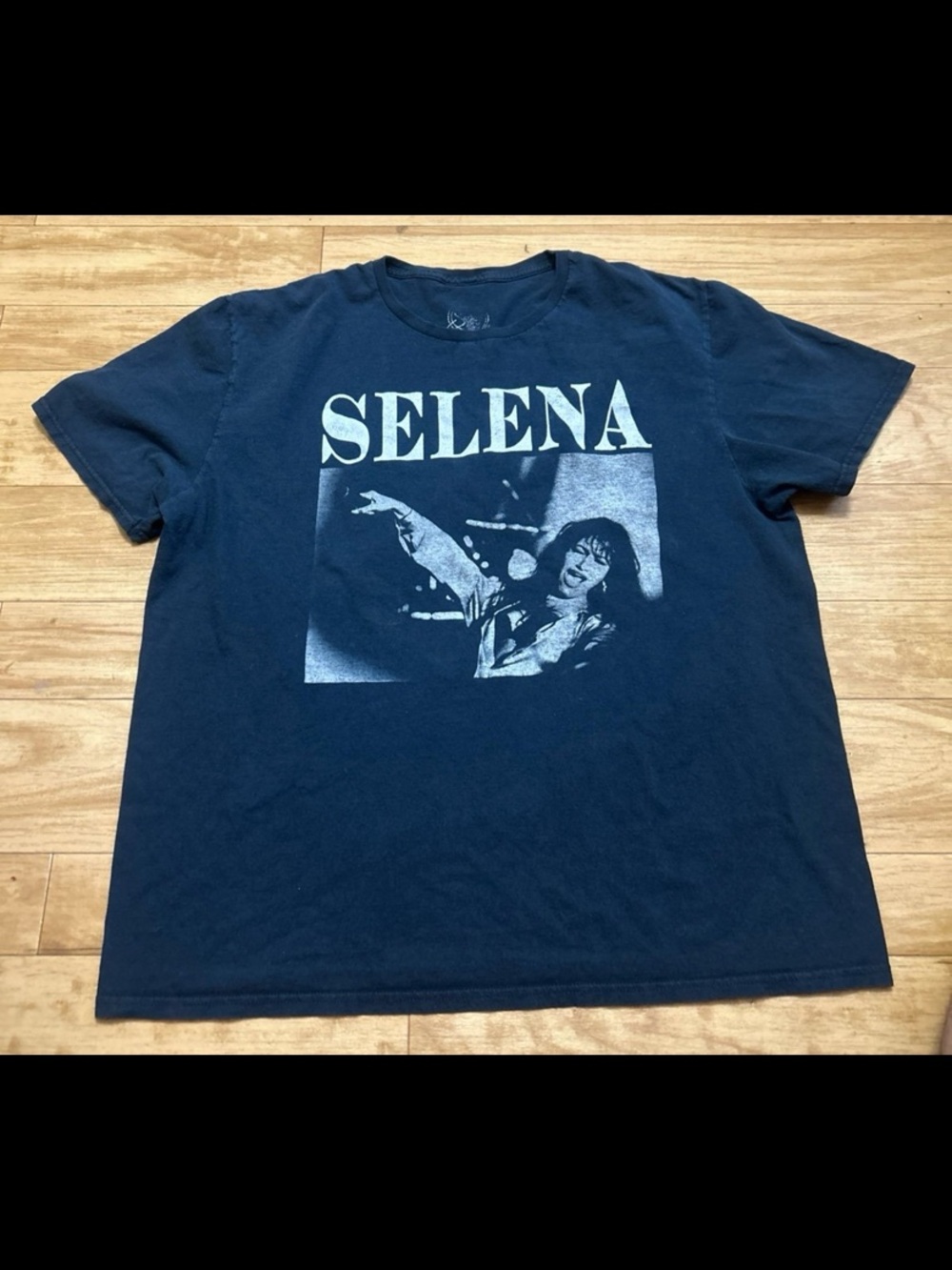 Selena T Shirt Unisex XL Black Graphic T Queen Of Cumbia Official Merch
